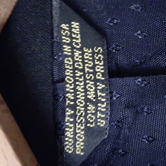 Mens Bill Blass Black Tuxedo - Picture 14 of 16